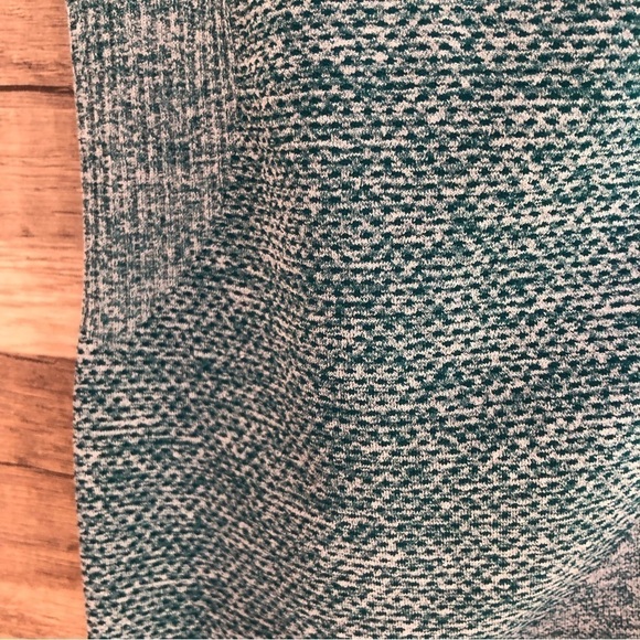 Gymshark Blue Ombré Seamless Vest Racerback Tank Medium - Picture 12 of 14